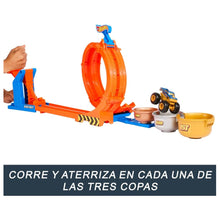 Cargar imagen en el visor de la galería, Monster Trucks Bigfoot Hot Wheels Trofeo Challenge de loopings y giros