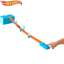 Cargar imagen en el visor de la galería, Hot Wheels Track Builder choque hielo