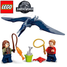 Cargar imagen en el visor de la galería, Lego Maisie y Owen Grady Jurassic World