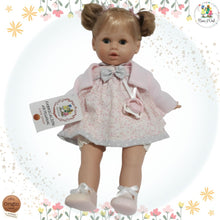 Cargar imagen en el visor de la galería, Muñeca española Tina rubia Nines de Onil 42 cm