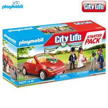 Cargar imagen en el visor de la galería, Coche de boda con novios Playmobil 71077