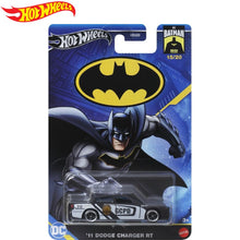 Cargar imagen en el visor de la galería, Coche Dodge Charger RT 2011 Batman coche de policía Hot Wheels