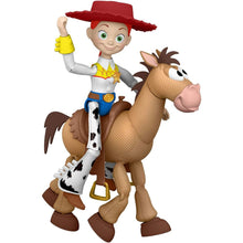 Cargar imagen en el visor de la galería, Jessie y Perdigón Toy Story 5 pack de 2 figuras