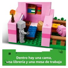 Cargar imagen en el visor de la galería, Lego 21268 la casa cerdo bebé Minecraft