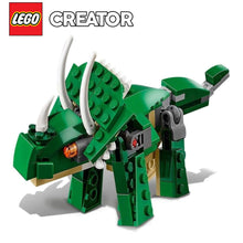 Cargar imagen en el visor de la galería, Lego Triceratops dinosaurio
