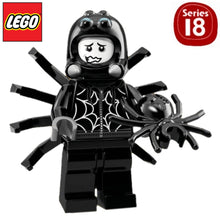 Cargar imagen en el visor de la galería, Lego chico con disfraz de araña Serie 18