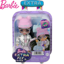 Cargar imagen en el visor de la galería, Muñeca Barbie extra fly mini invierno