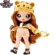 Cargar imagen en el visor de la galería, Muñeca Jennel Jaguar Na! Na! Na! Surprise Fuzzy Serie 1