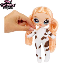 Cargar imagen en el visor de la galería, Muñeca Cora Cowgirl