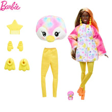 Cargar imagen en el visor de la galería, Muñeca Cutie Reveal Barbie morena con disfraz de pingüino