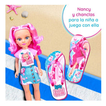 Cargar imagen en el visor de la galería, Muñeca Nancy Bubble Gum y chanclas