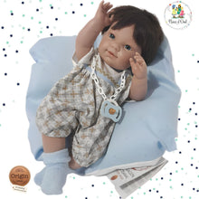 Cargar imagen en el visor de la galería, Bebe muñeco realista Nines d Onil artesanal 37 cm