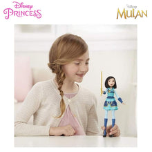 Cargar imagen en el visor de la galería, Princesa Mulan muñeca con espada