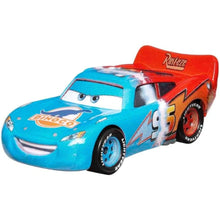 Cargar imagen en el visor de la galería, Rayo McQueen transformable Cars