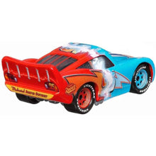 Cargar imagen en el visor de la galería, Rayo McQueen transformable Cars