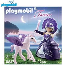 Cargar imagen en el visor de la galería, Reina luna con bebé pegaso Playmobil 6837 Fairies huevo rosa