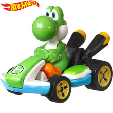Cargar imagen en el visor de la galería, Yoshi Mariokart Hot Wheels