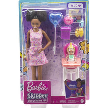 Cargar imagen en el visor de la galería, BARBIE muñeca Skipper canguro trona afroa con bebé (GRP41)