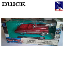 Cargar imagen en el visor de la galería, Buick Roadmaster rojo a escala 1/43 miniatura New Ray-(4)