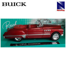 Cargar imagen en el visor de la galería, Buick Roadmaster rojo a escala 1/43 miniatura New Ray-