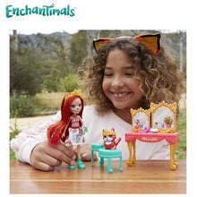 Cargar imagen en el visor de la galería, Fabrina Fox y Frisk con tocador ENCHANTIMALS muñeca Royal (GYJ05)-(3)