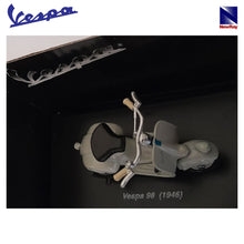 Cargar imagen en el visor de la galería, Vespa 98 gris (1946) Piaggio miniatura a escala 1/32 New Ray-(4)