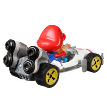Cargar imagen en el visor de la galería, Baby Mario B-Dasher Intrepide Mario Kart Hot Wheels (GRN12)
