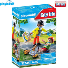 Cargar imagen en el visor de la galería, Playmobil paramédico con niño 71245 City Life
