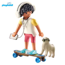 Cargar imagen en el visor de la galería, Playmobil 71612 adolescente con auriculares y perro Carlino
