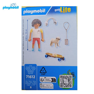 Playmobil 71612 adolescente con monopatín y perro carlino