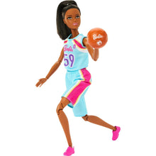 Cargar imagen en el visor de la galería, barbie jugadora baloncesto muñeca
