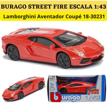 Cargar imagen en el visor de la galería, Burago 1 43 Street Fire Lamborghini Aventador Coupé ref. 1830231
