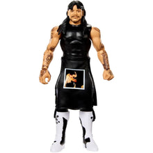 Cargar imagen en el visor de la galería, Dirty Dominik Mysterio WWE Main Event Top Picks (JHJ50) Wave 3
