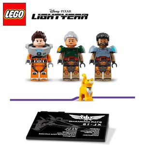 equipo espacial y gato Sox Lego lightyear