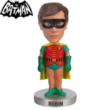 Cargar imagen en el visor de la galería, Figura Robin Batman 1966
