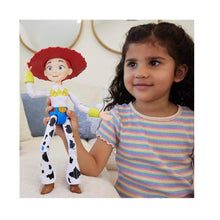 Cargar imagen en el visor de la galería, Jessie Toy Story figura 30 cm
