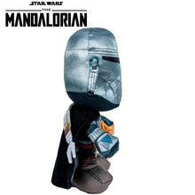 Cargar imagen en el visor de la galería, Mandalorian Warrior Star Wars peluche
