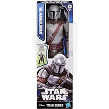Cargar imagen en el visor de la galería, Figura Mandaloriano Star Wars Titan Series
