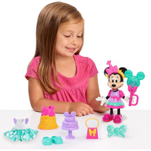 Cargar imagen en el visor de la galería, Muñeca Minnie fashion con accesorios
