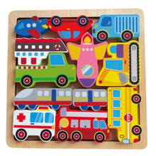 Cargar imagen en el visor de la galería, Panel con figuras de madera encajables infantil
