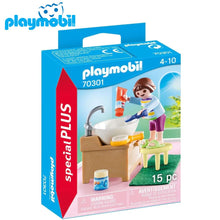 Cargar imagen en el visor de la galería, Playmobil 70301 niña con higiene bucal
