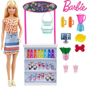 Barbie puesto de smoothies bar con muñeca rubia-