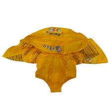Cargar imagen en el visor de la galería, Flotador bebe amarillo inflable de agua para bebes recien nacidos 66cm
