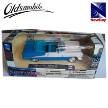Cargar imagen en el visor de la galería, Oldsmobile Super 88 New Ray coche a escala 1/43-(4)
