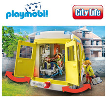 Cargar imagen en el visor de la galería, Ambulancia de Playmobil con luces y sonidos (71202)
