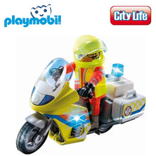 Cargar imagen en el visor de la galería, moto amarilla de Playmobil City Life (71205) emergencias
