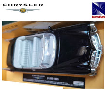 Cargar imagen en el visor de la galería, Chrysler C-300 (1955) negro miniatura a escala 1/43 New Ray-(2)
