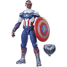 Cargar imagen en el visor de la galería, Figura Capitán América Premium Legends Series Marvel
