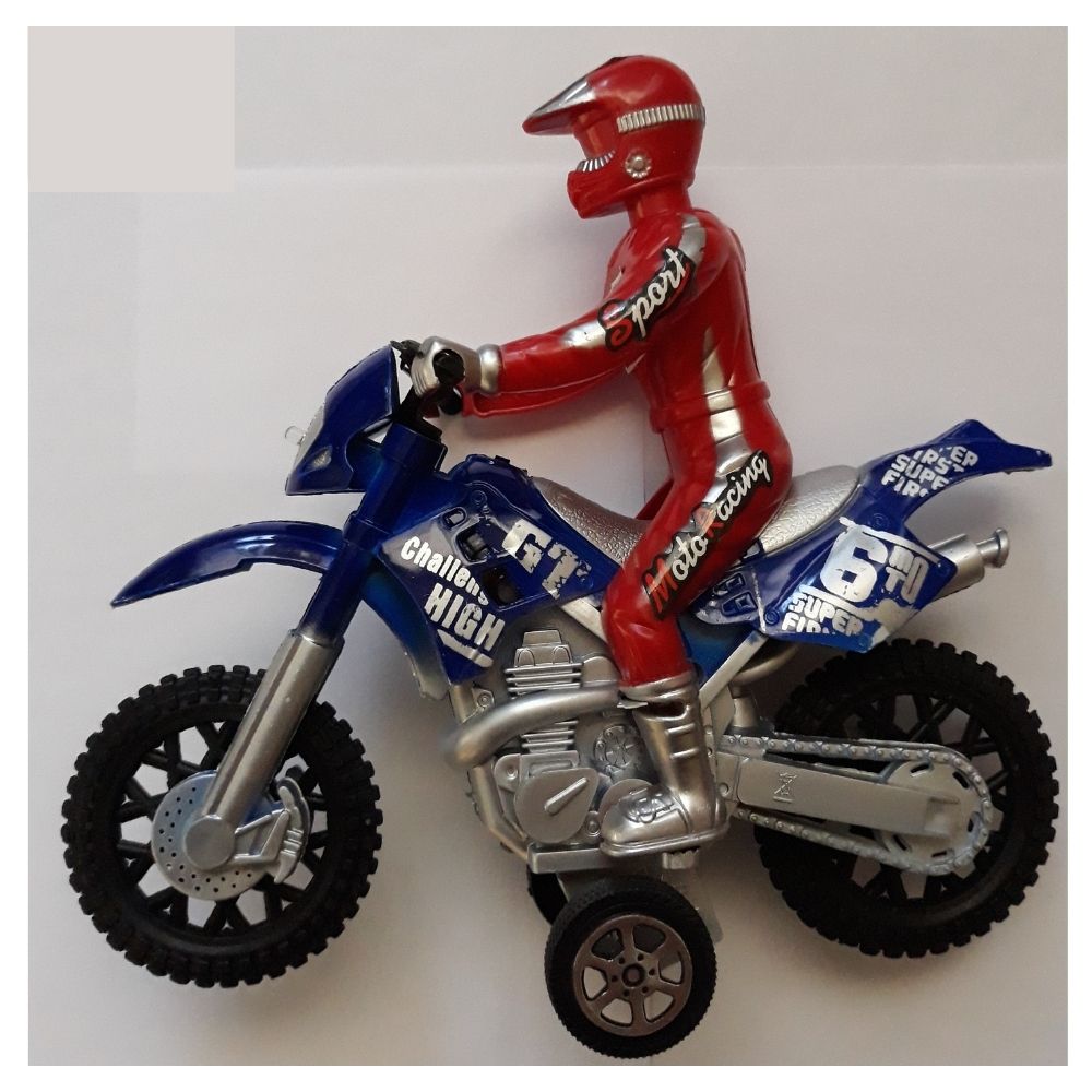 moto azul de juguete con piloto, sonidos y luces