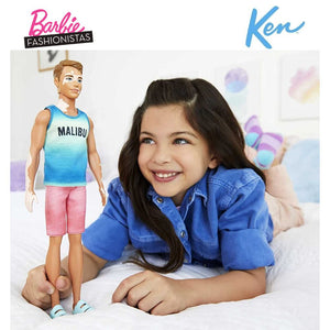 Barbie Ken Malibu Fashionista con vitíligo pelo castaño-